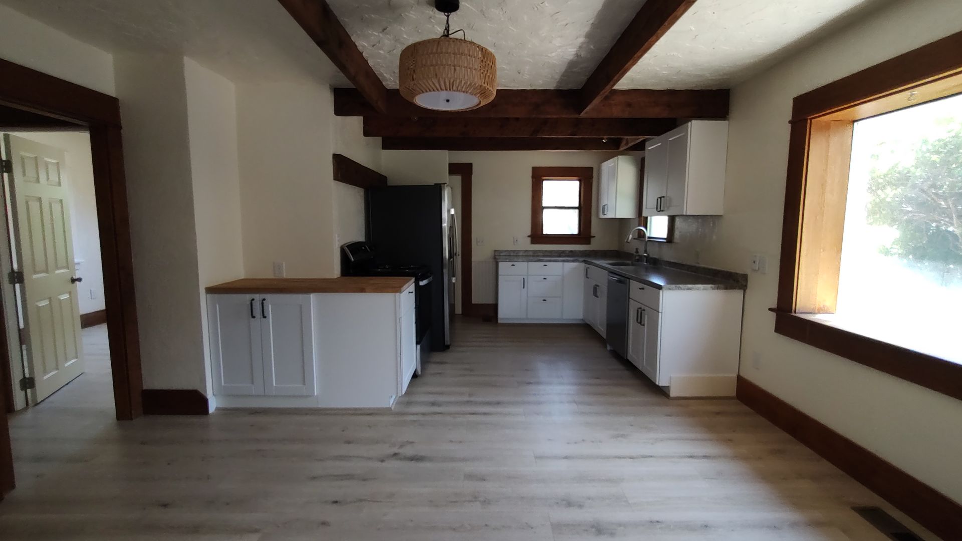 2 bed 1 bath house on 2nd St. in Clarkston! - Image 4