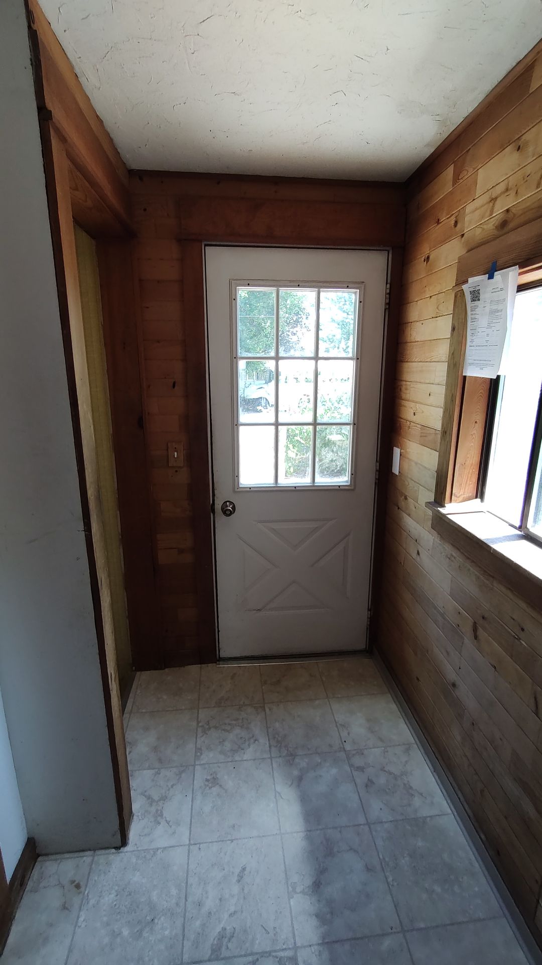 2 bed 1 bath house on 2nd St. in Clarkston! - Image 5